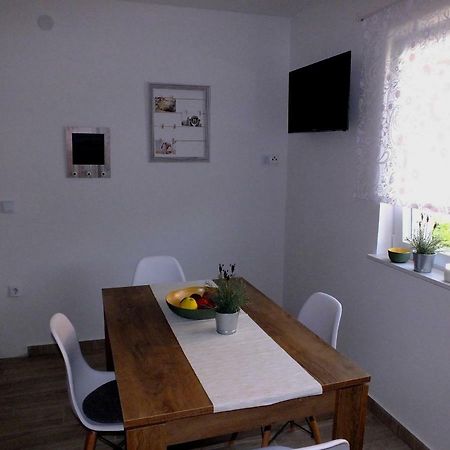 Apartmani Berno Starigrad Paklenica Exteriér fotografie