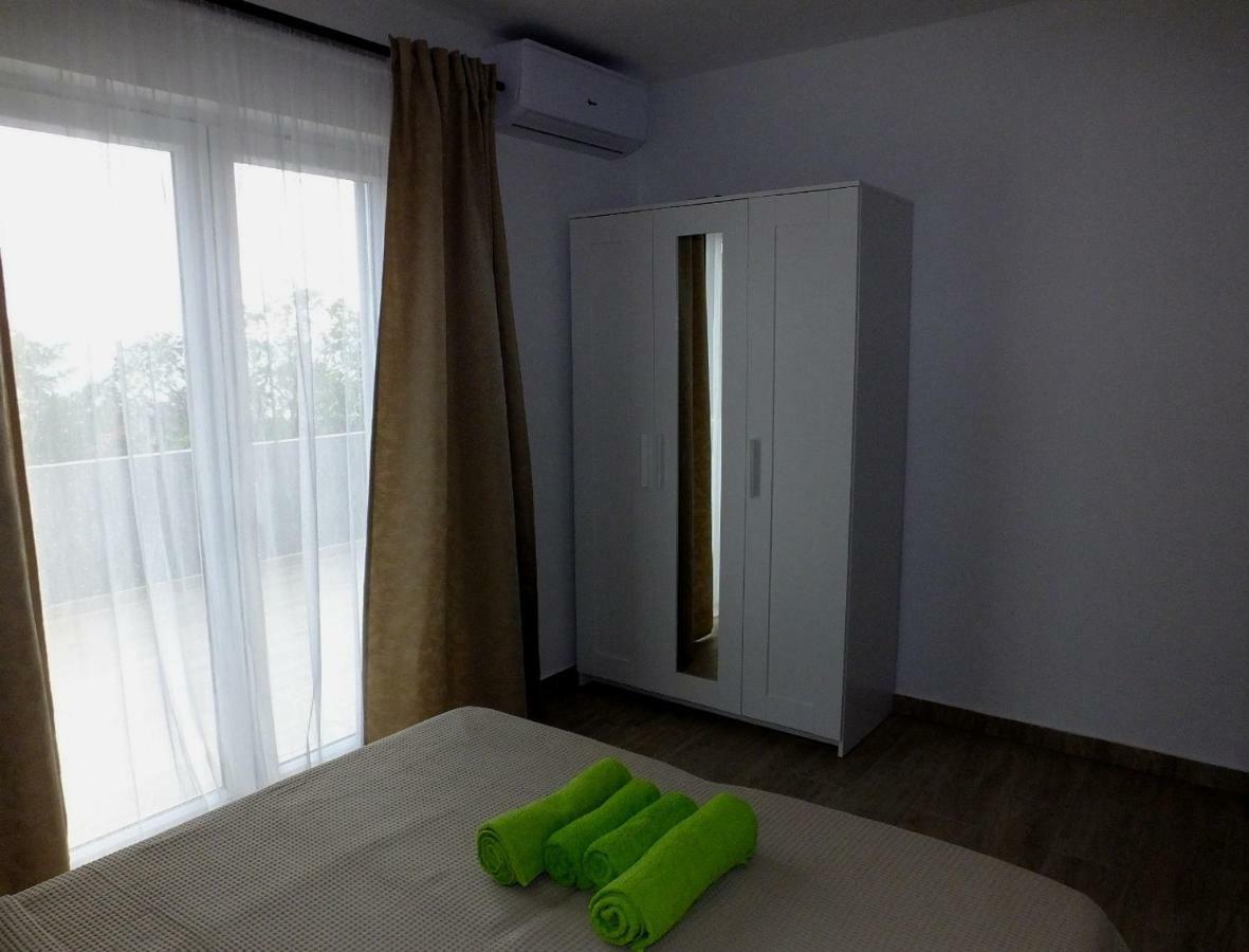 Apartmani Berno Starigrad Paklenica Exteriér fotografie